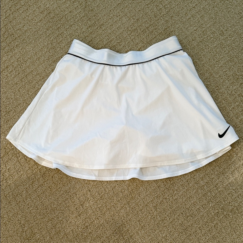 Nike Women's White Mini Skirt